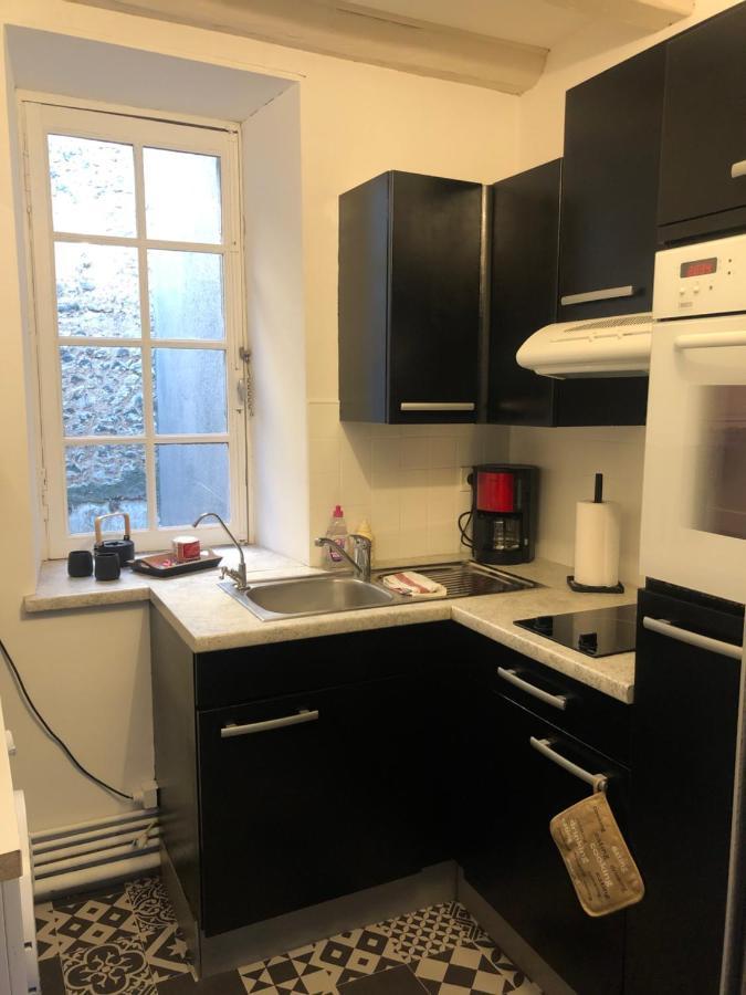 Le 41 Carnot Leilighet Poitiers Eksteriør bilde